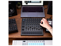 Novation Launch Control XL 3 Novation Launch Control XL 3